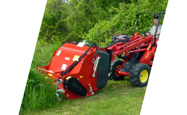 FLAIL MOWER WITH COLLECTION 