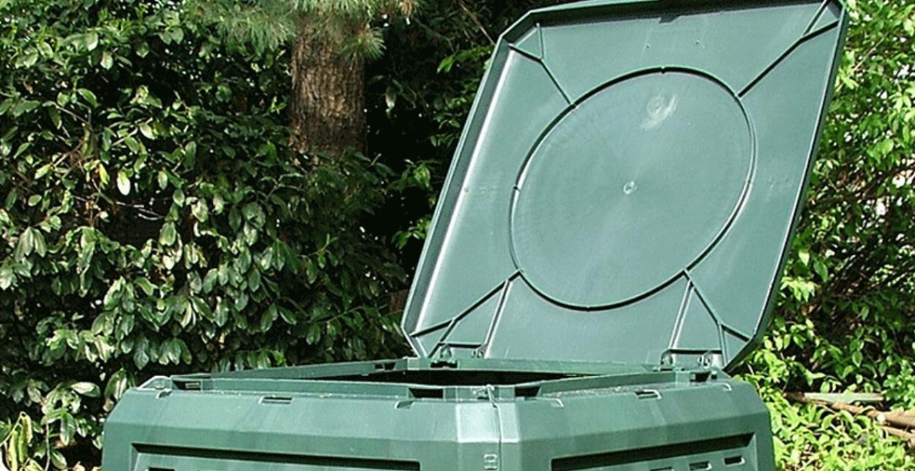 trash-compactor-400l